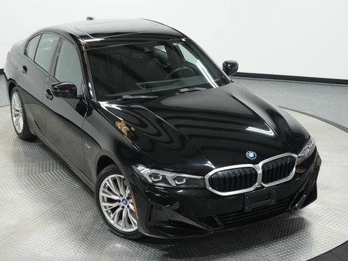 Used 2023 BMW 330e xDrive image 48