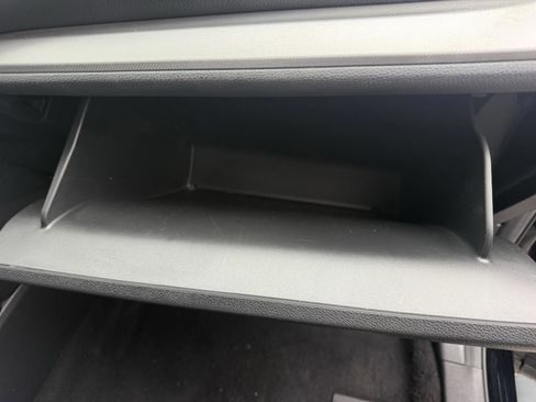 Used 2018 Honda CR-V LX image 37