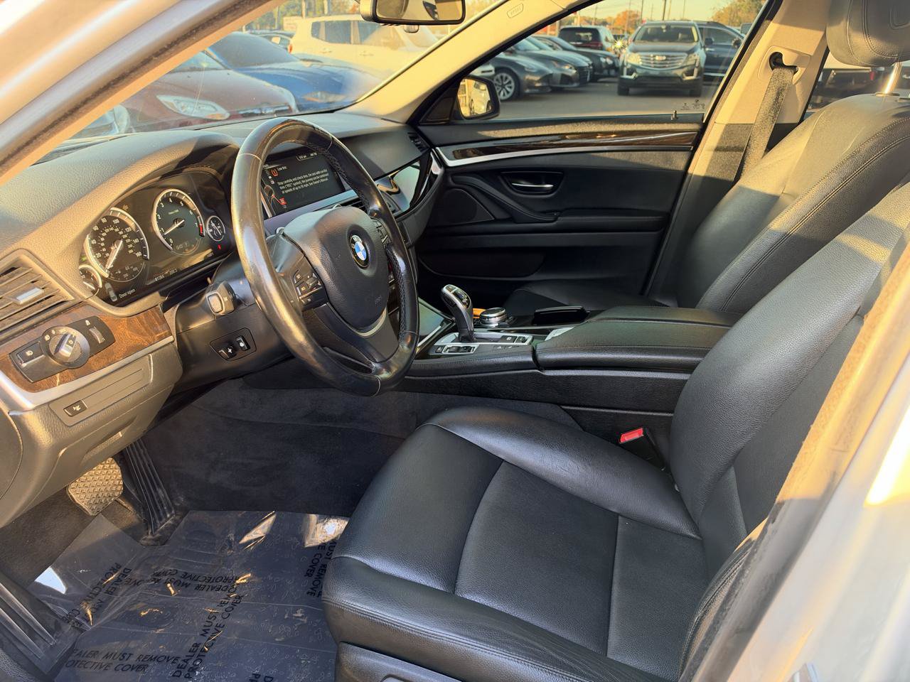 Used 2016 BMW 528i xDrive Sedan w/ Premium Package AWD/4WD image 12