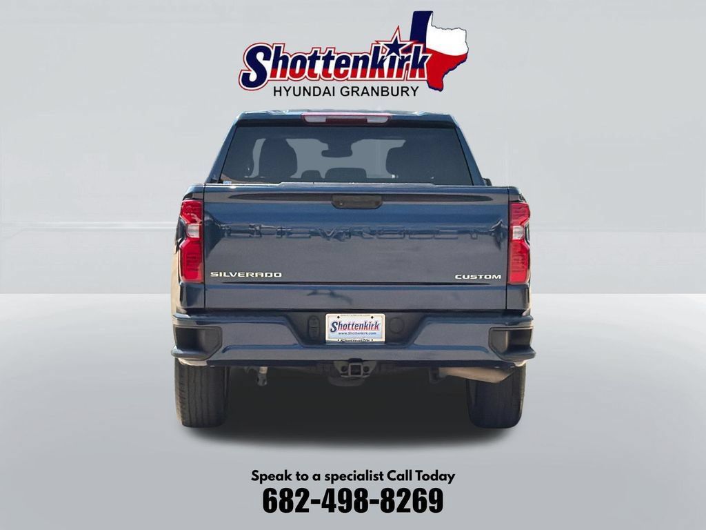 Used 2022 Chevrolet Silverado 1500 Custom RWD image 7