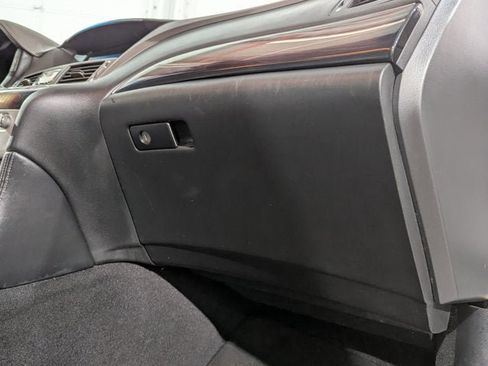 Used 2016 INFINITI Q70 L 3.7 w/ Deluxe Touring Package image 23