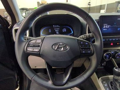 Used 2023 Hyundai Venue Limited w/ Cargo Package