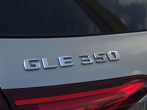 Used 2022 Mercedes-Benz GLE 350 image 6