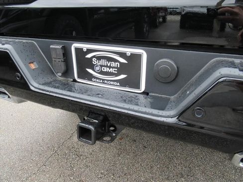 New 2026 GMC Sierra 1500 AT4 w/ AT4 Premium Package AWD/4WD image 8