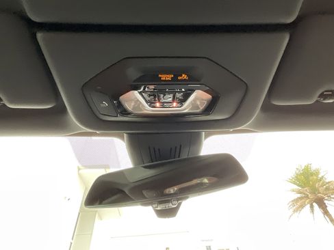 New 2026 BMW 840i Convertible w/ Comfort Seating Package image 25