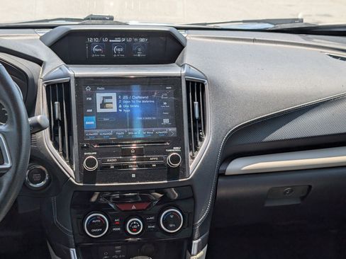 Used 2022 Subaru Forester Limited image 18