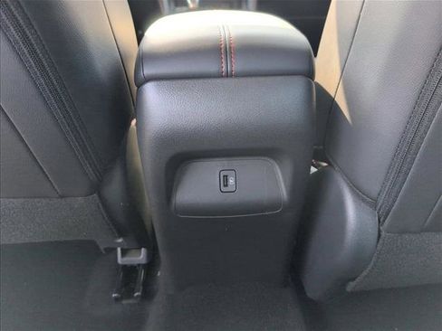 New 2025 Nissan Sentra SR w/ SR Premium Package FWD image 17