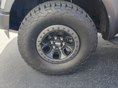 Certified 2023 Ford F150 Raptor AWD/4WD image 4