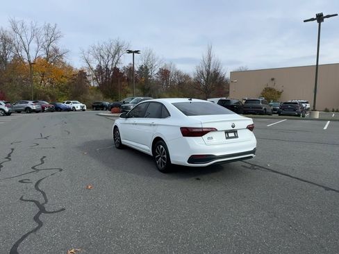 Used 2024 Volkswagen Jetta S image 5