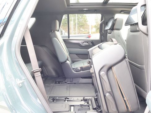 New 2026 GMC Yukon AT4 w/ AT4 Premium Plus Package AWD/4WD image 44