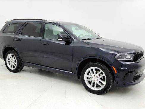 Used 2024 Dodge Durango GT image 6