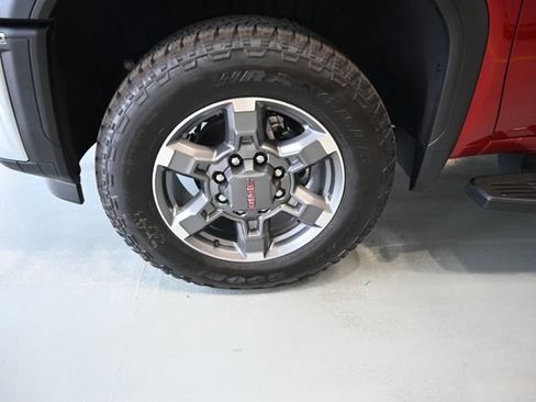 New 2026 GMC Sierra 2500 SLT w/ SLT Premium Package AWD/4WD image 34