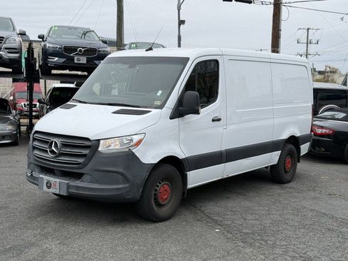 Used 2019 Mercedes-Benz Sprinter 144 Cargo image 3