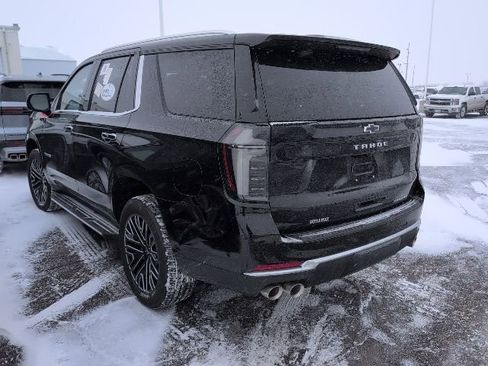 Used 2026 Chevrolet Tahoe Premier w/ Sun And Tow Package image 2