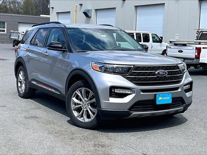 Used 2024 Ford Explorer XLT w/ Equipment Group 202A