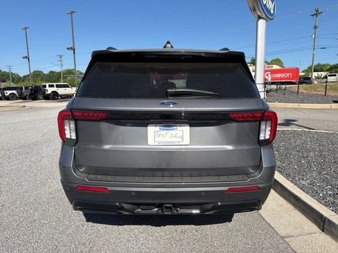 New 2026 Ford Explorer ST-Line RWD image 10