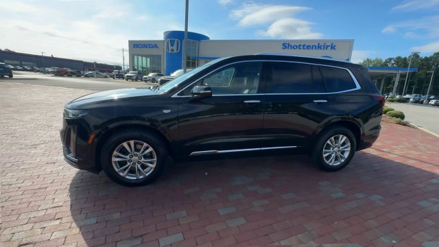 Used 2024 Cadillac XT6 Luxury FWD image 7