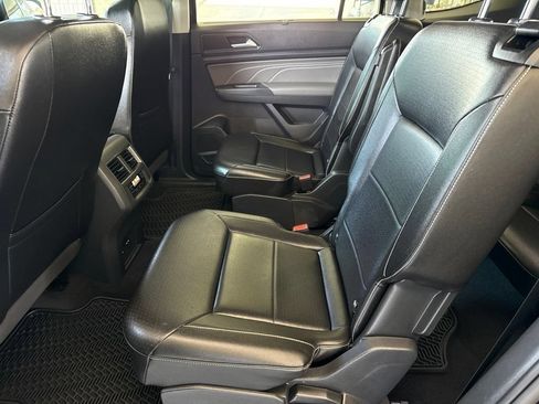 Used 2023 Volkswagen Atlas SEL R-Line AWD/4WD image 26
