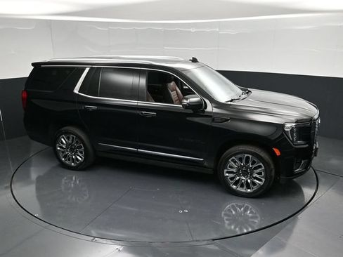 Used 2023 GMC Yukon Denali Ultimate AWD/4WD image 58