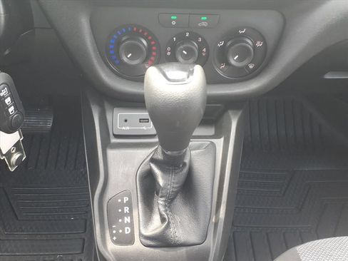 Used 2020 RAM ProMaster City Tradesman FWD image 25