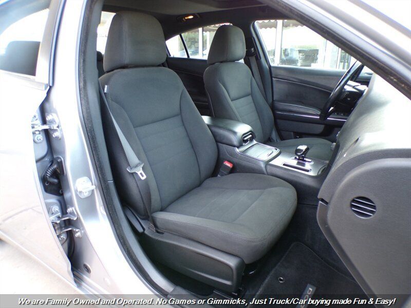Used 2014 Dodge Charger SXT RWD image 26