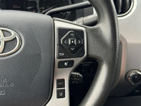 Used 2020 Toyota Tundra SR5 AWD/4WD image 18