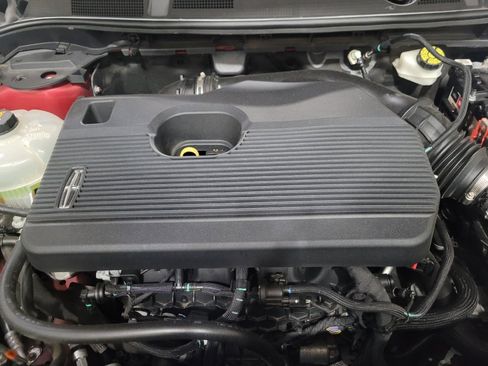Used 2020 Lincoln Corsair FWD w/ Equipment Group 101A image 30