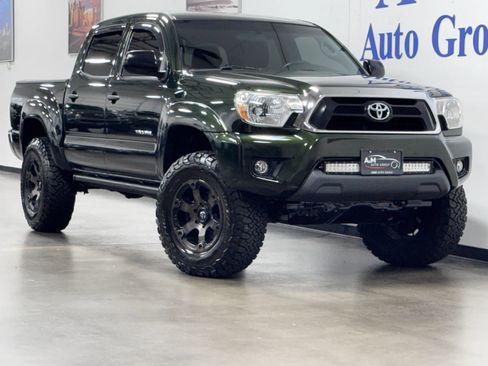 Used 2014 Toyota Tacoma 4x4 Double Cab w/ TRD Off-Road Package image 1