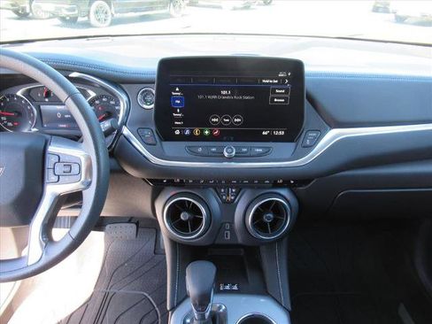 Certified 2024 Chevrolet Blazer LT w/ Convenience Package image 21