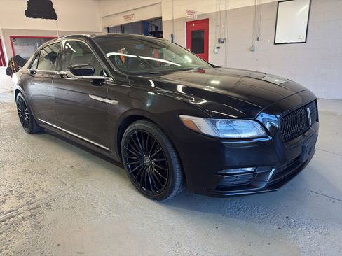 Used 2017 Lincoln Continental Reserve w/ Climate Package AWD/4WD image 1