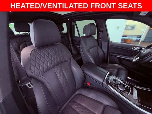Used 2025 BMW X5 xDrive50e AWD/4WD image 15