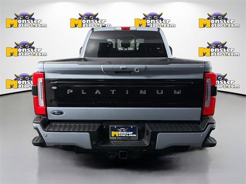 Used 2024 Ford F250 Platinum image 6