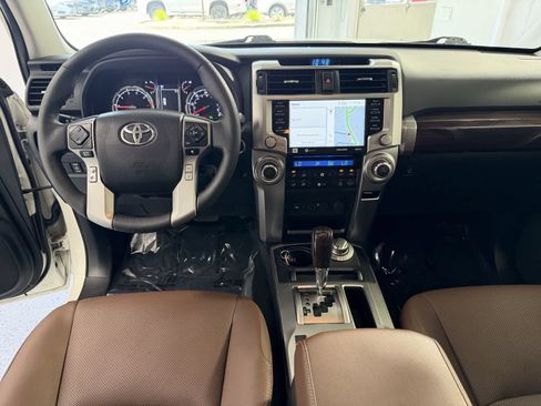 Used 2023 Toyota 4Runner Limited AWD/4WD image 12