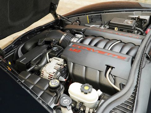Used 2009 Chevrolet Corvette Convertible w/ Preferred Equipment Group RWD image 31