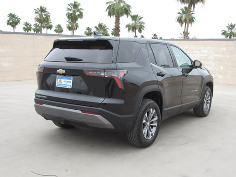 Used 2025 Chevrolet Equinox LT AWD/4WD image 5