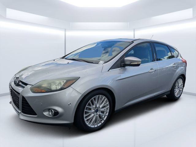 Used 2014 Ford Focus Titanium FWD image 7