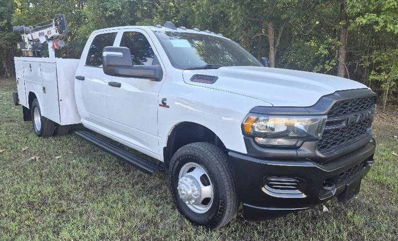 Used 2024 RAM 3500 Tradesman w/ Electrical Accessory Group AWD/4WD image 5