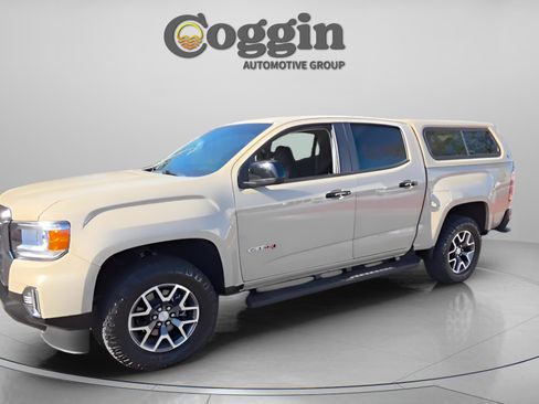 Used 2022 GMC Canyon AT4 w/ Trailering Package image 2