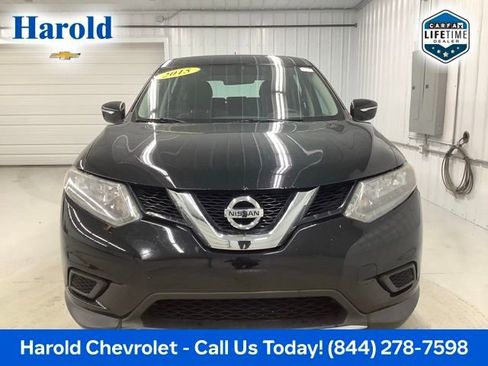 Used 2015 Nissan Rogue S image 2