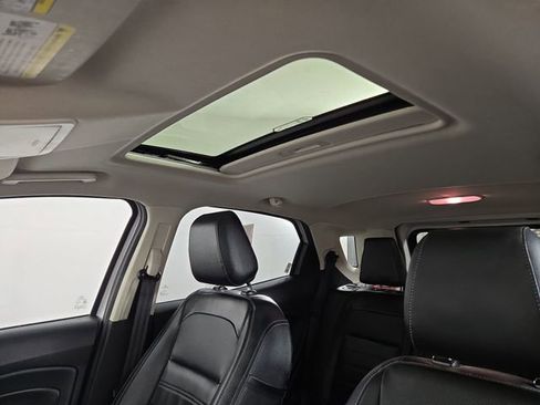 Used 2018 Ford EcoSport Titanium w/ Titanium Cold Weather Package image 29