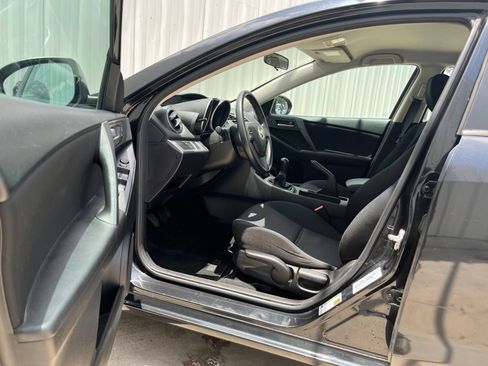 Used 2012 MAZDA MAZDA3 i Sport FWD image 10