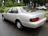 Used 1995 Toyota Camry LE image 4