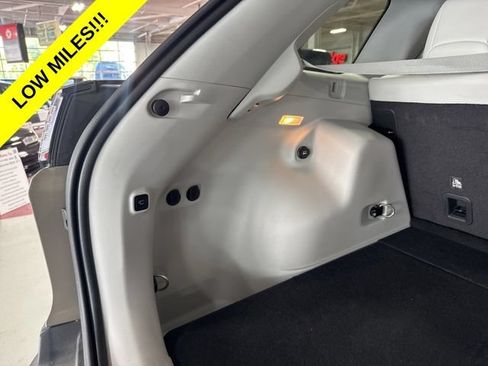 Used 2020 Jeep Cherokee Limited AWD/4WD image 31