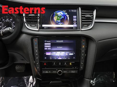 Used 2022 INFINITI QX50 Essential AWD/4WD image 12