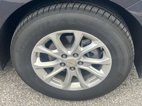 Used 2019 Chevrolet Equinox LS w/ LS Convenience Package FWD image 6