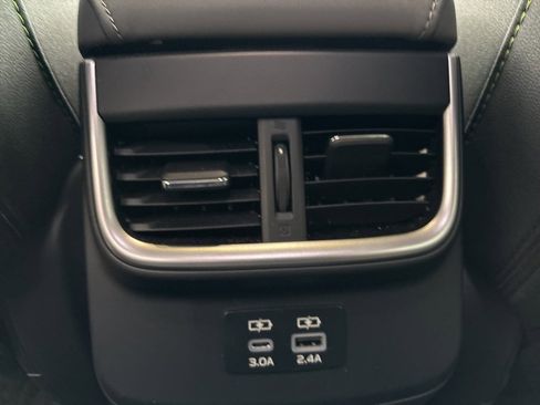 Used 2023 Subaru Outback Onyx Edition image 9