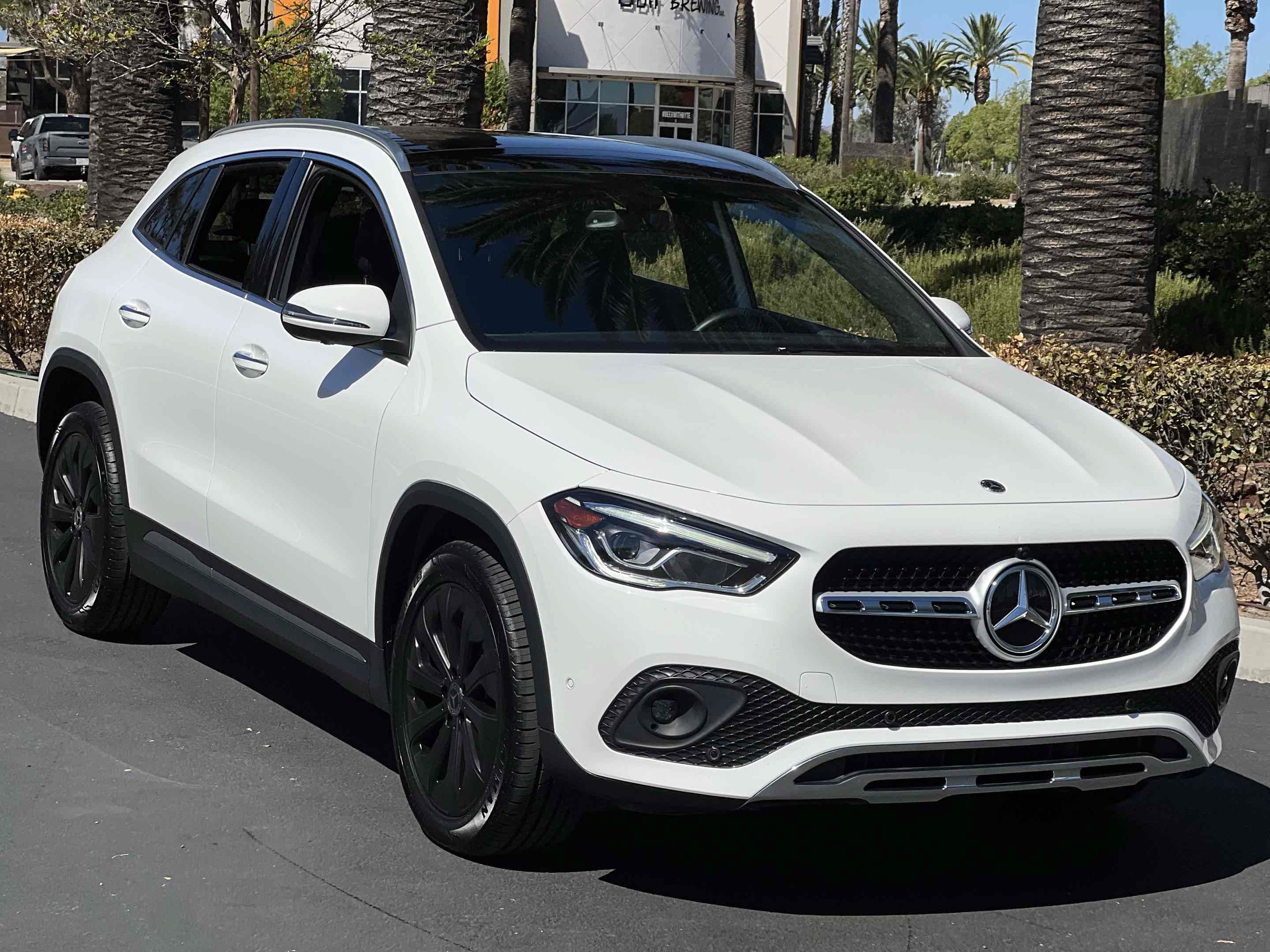 Used 2021 Mercedes-Benz GLA 250 4MATIC w/ Premium Package image 21