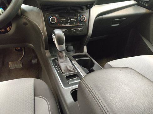 Used 2018 Ford Escape SE w/ Ford Safe & Smart Package AWD/4WD image 26