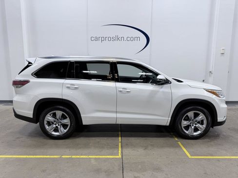 Used 2016 Toyota Highlander Limited FWD image 8
