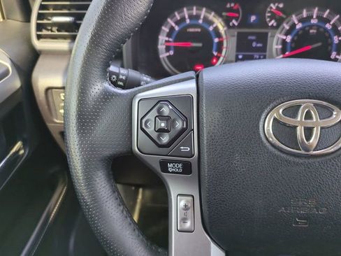 Used 2016 Toyota 4Runner SR5 Premium image 26
